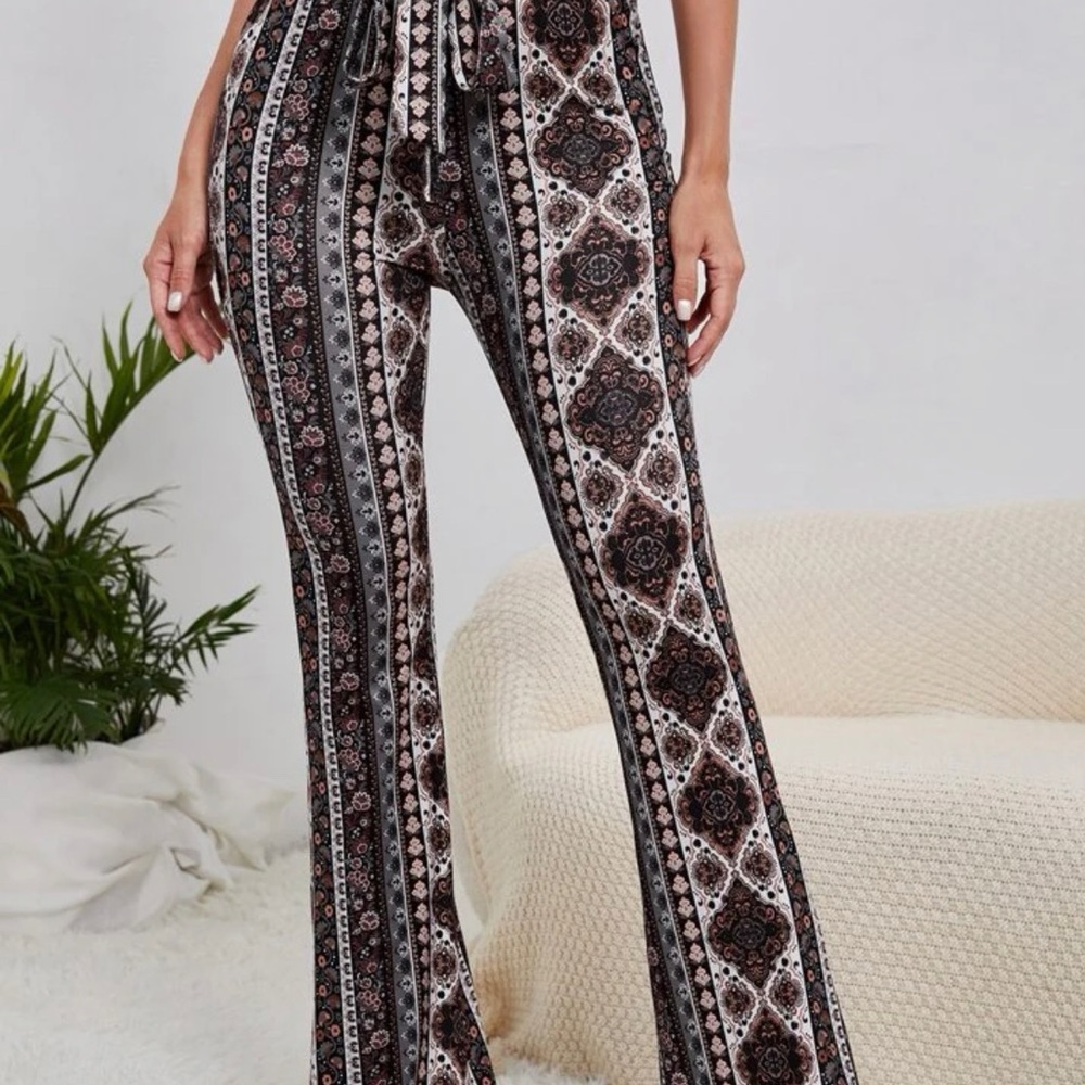 Floral bootcut leg pants